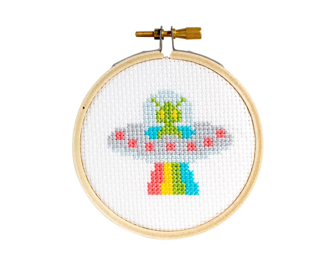 UFO - DIY Mini Cross Stitch Kit