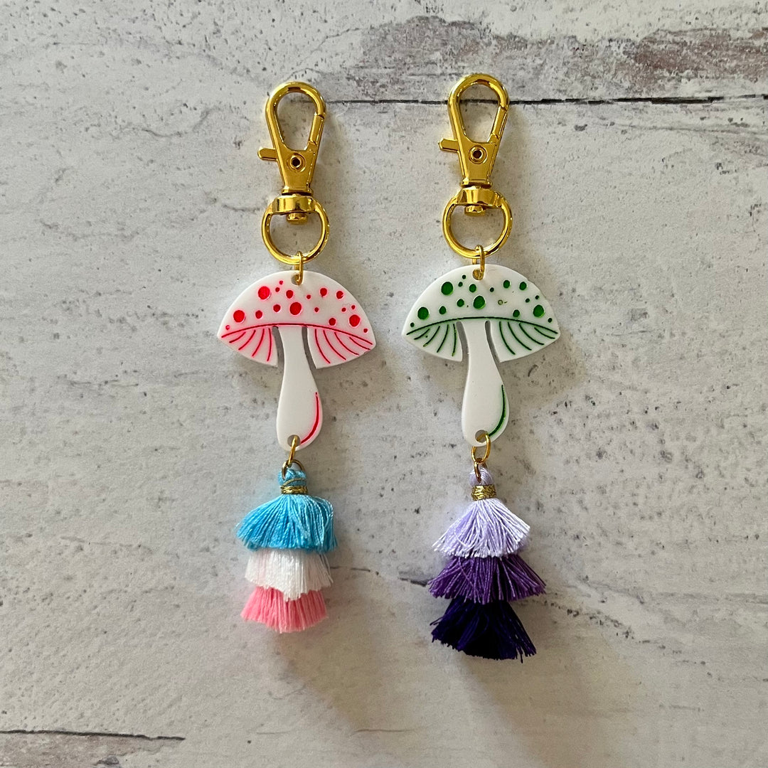 Mushroom Zipper Pull