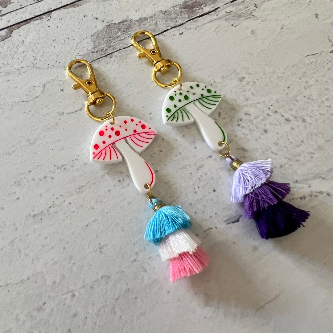 Mushroom Zipper Pull