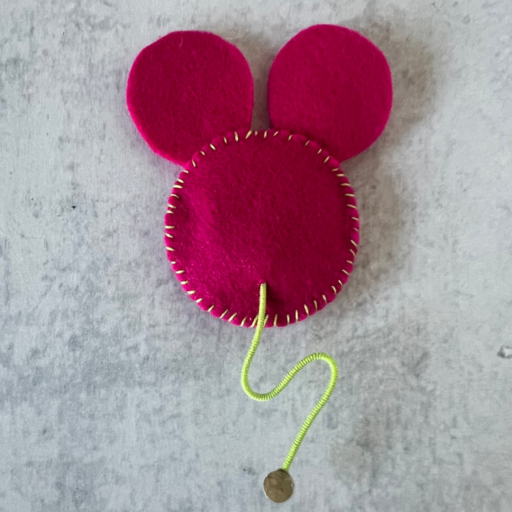 Mouse Needle Holder