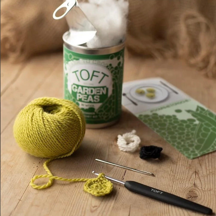Garden Peas in a Can Crochet Kit