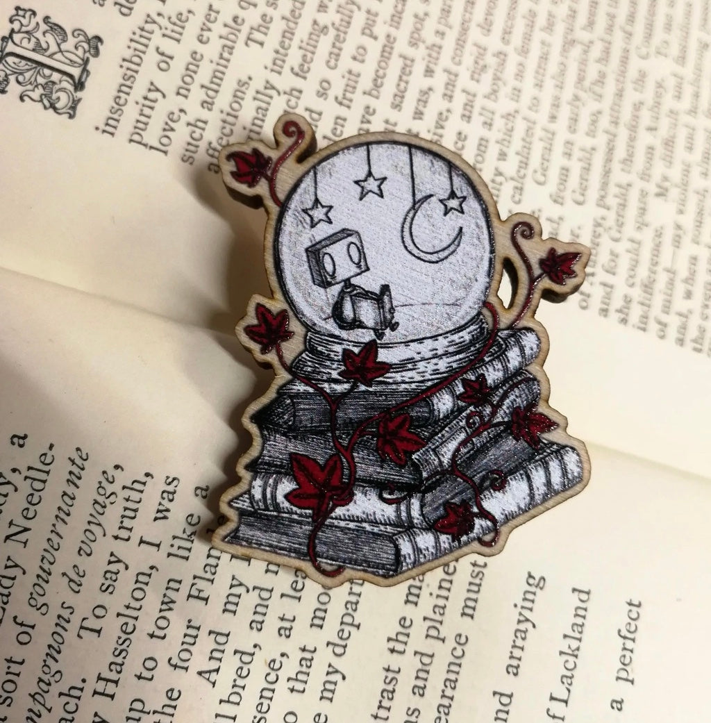 Solitude Robot Wooden Pin
