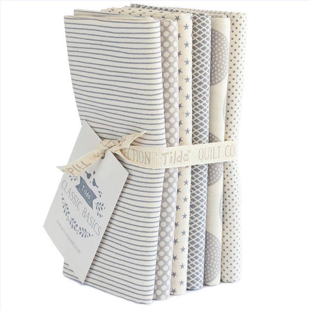 Tilda Basic Classics Fat Quarters - Gray