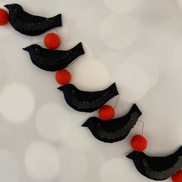Crow Garland