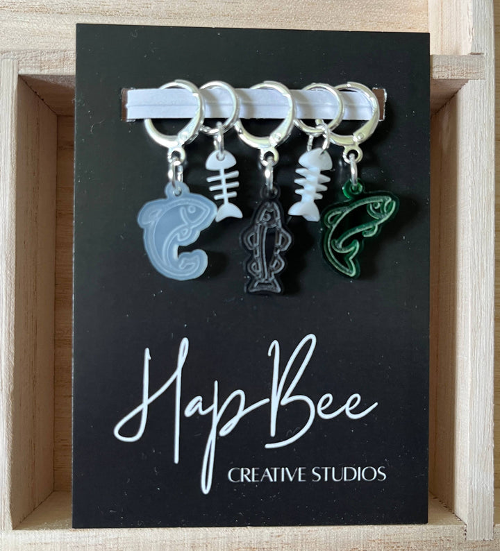 DEAD FISH Stitch Marker set