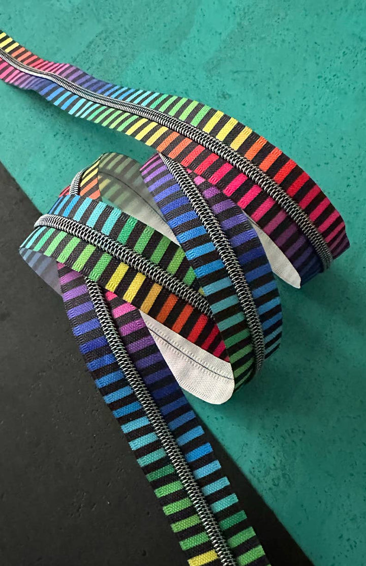 Wide Rainbow Stripe Zipper Tape with Iridescent teeth