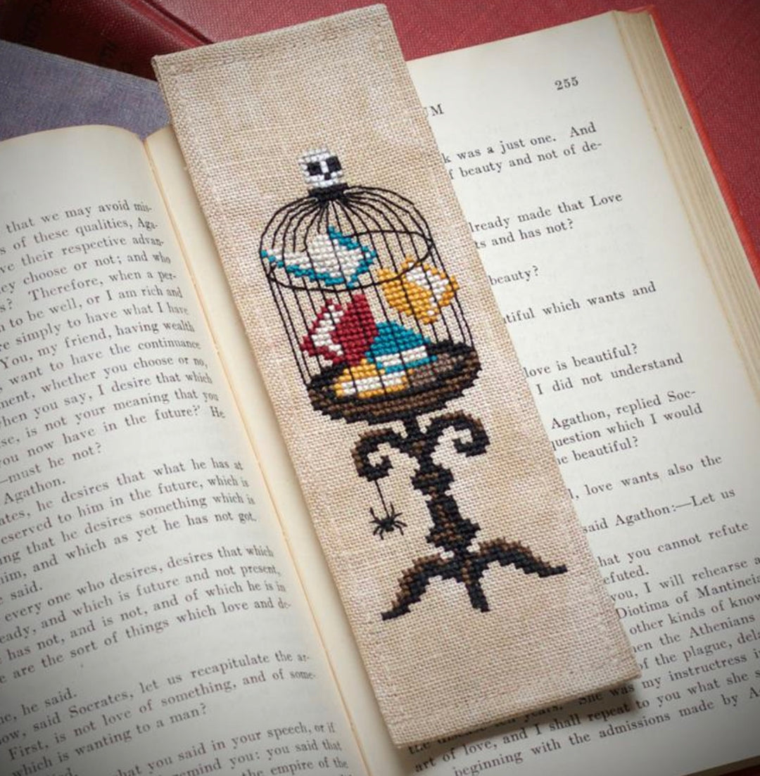 Bookcage Bookmark Cross Stitch Pattern