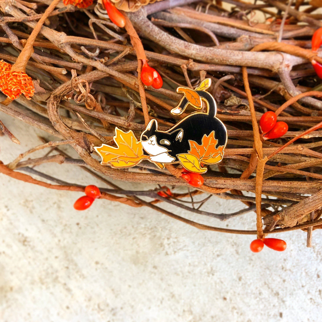 Loki Pin - Fall Foliage