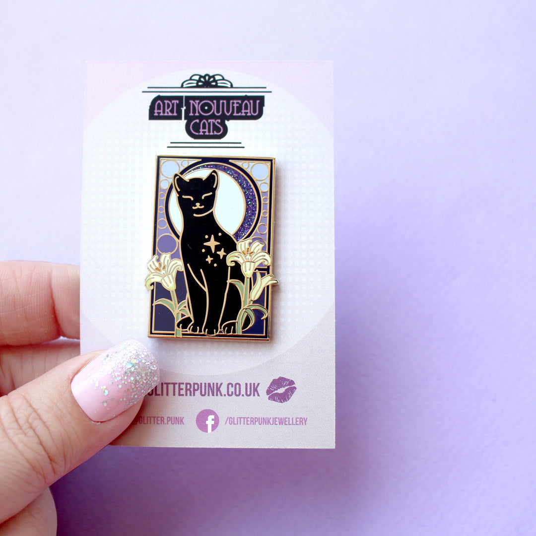 Lily Cat – Art Nouveau Collection