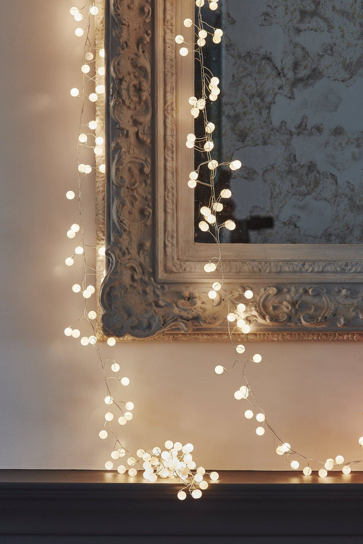 Snowberry Lights - Plug In