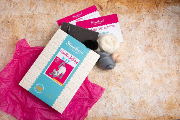 Stretching Cat Needle Felting Kit