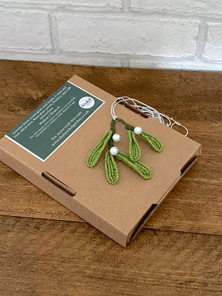 Mistletoe Beaded Craft Kit