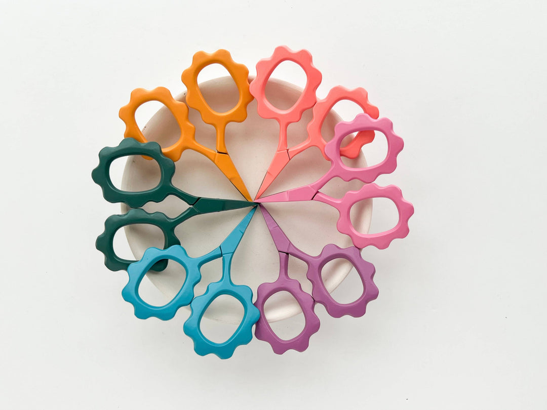 Mini Rainbow Flower Scissors