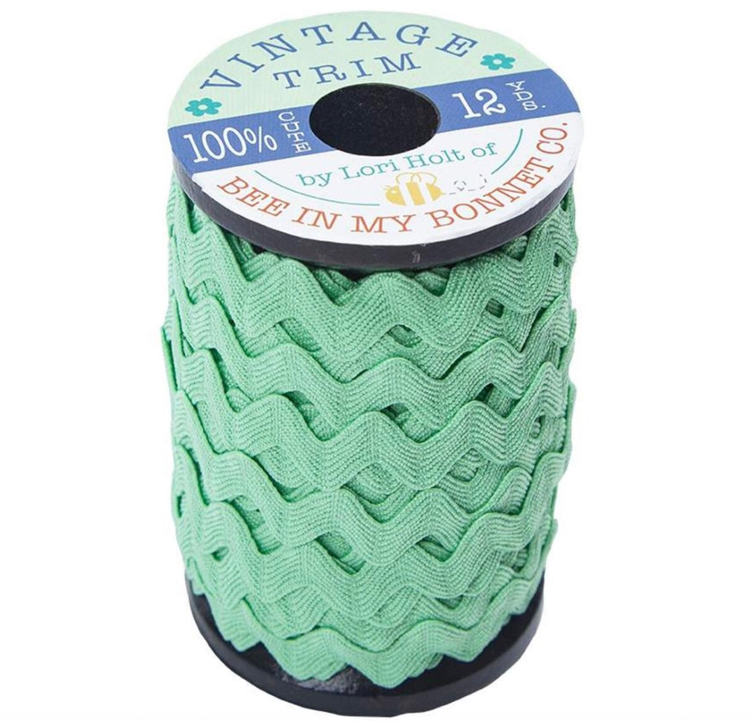 Vintage Trim Sweet Mint Large