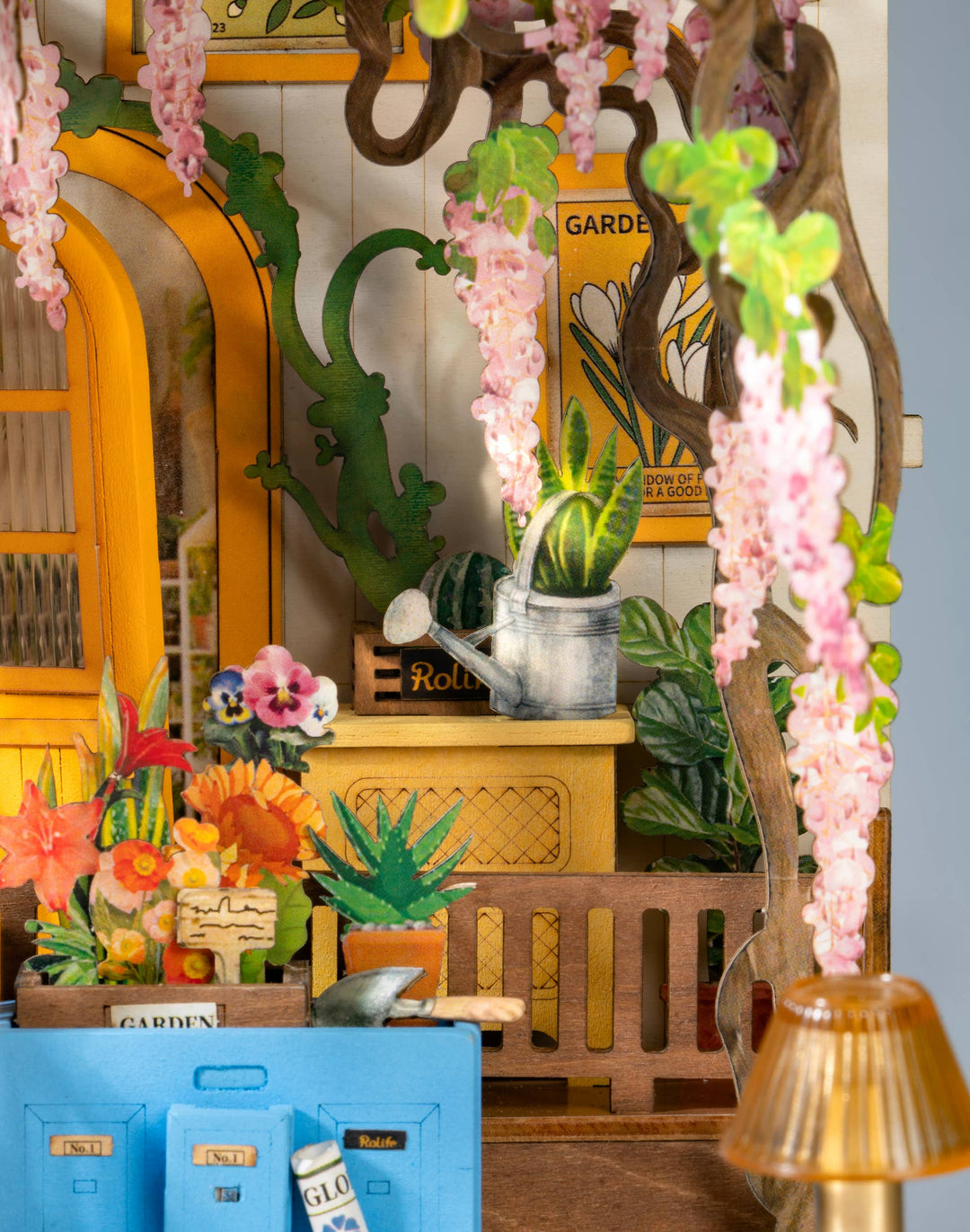 DIY Book Nook Kit: Garden House