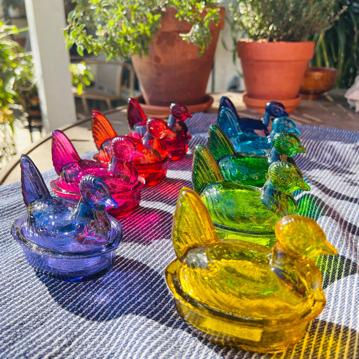 Nesting Hen Bowl - Yellow