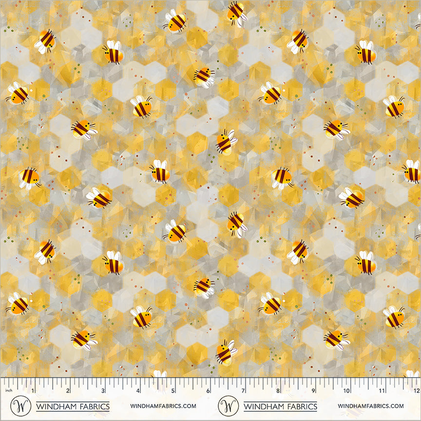 Animal Kingdom by the 1/4 Yard - Buzzing Bee