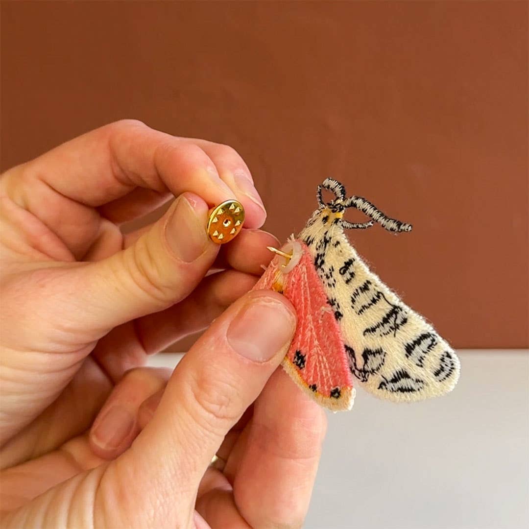 🐯 Tiger Moth Embroidered Brooch – Nature Pin