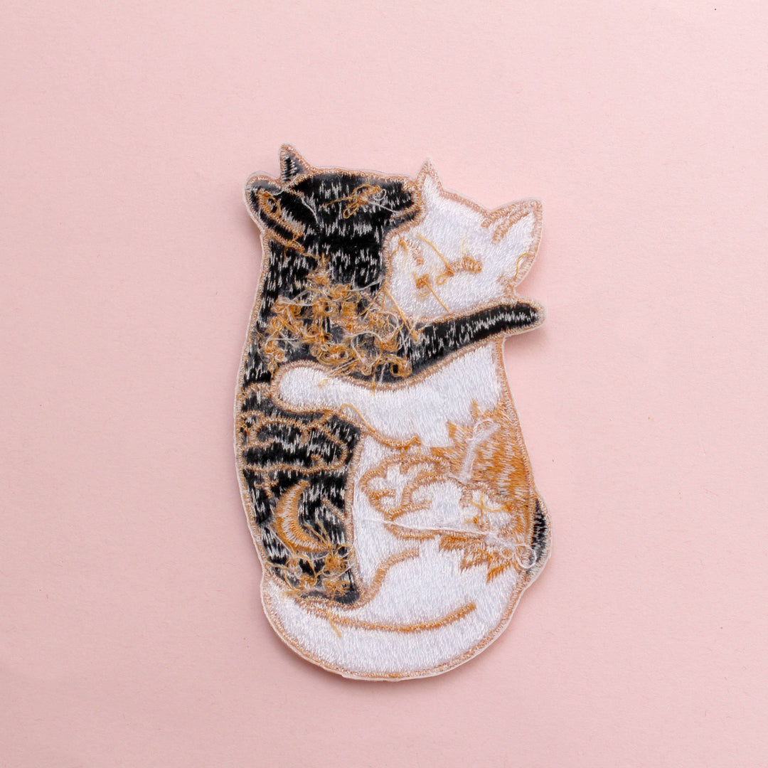 Day &amp; Night Hugging Cats Iron-on Patch