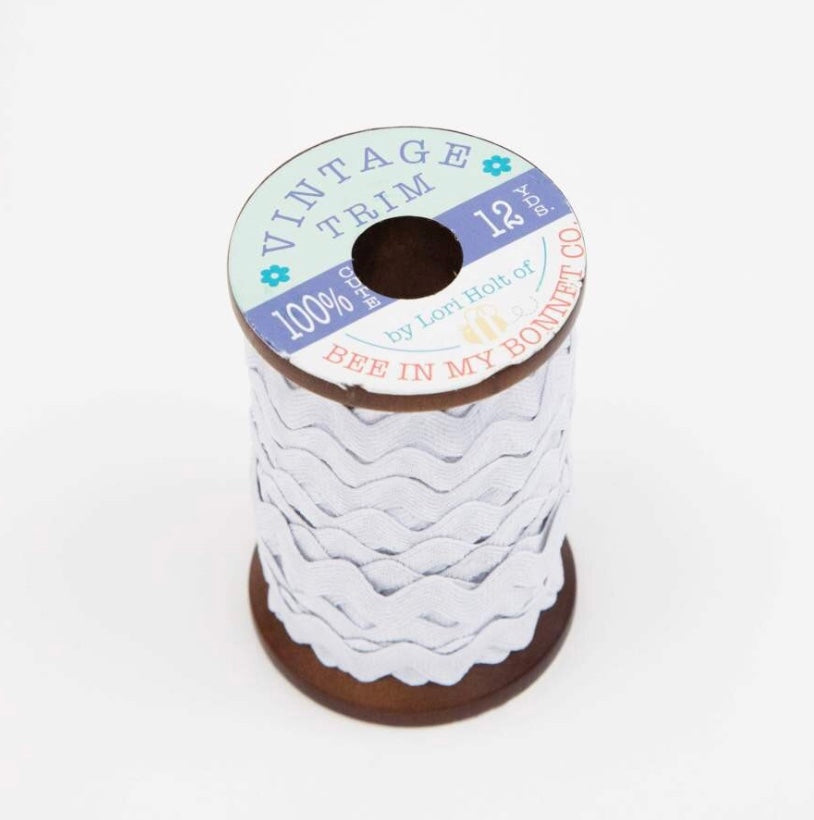 Vintage Trim Cloud Small