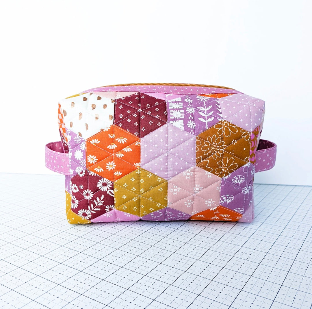 Holland Pouch Pattern