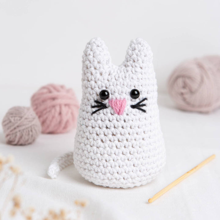 White Cat Easy Crochet Kit