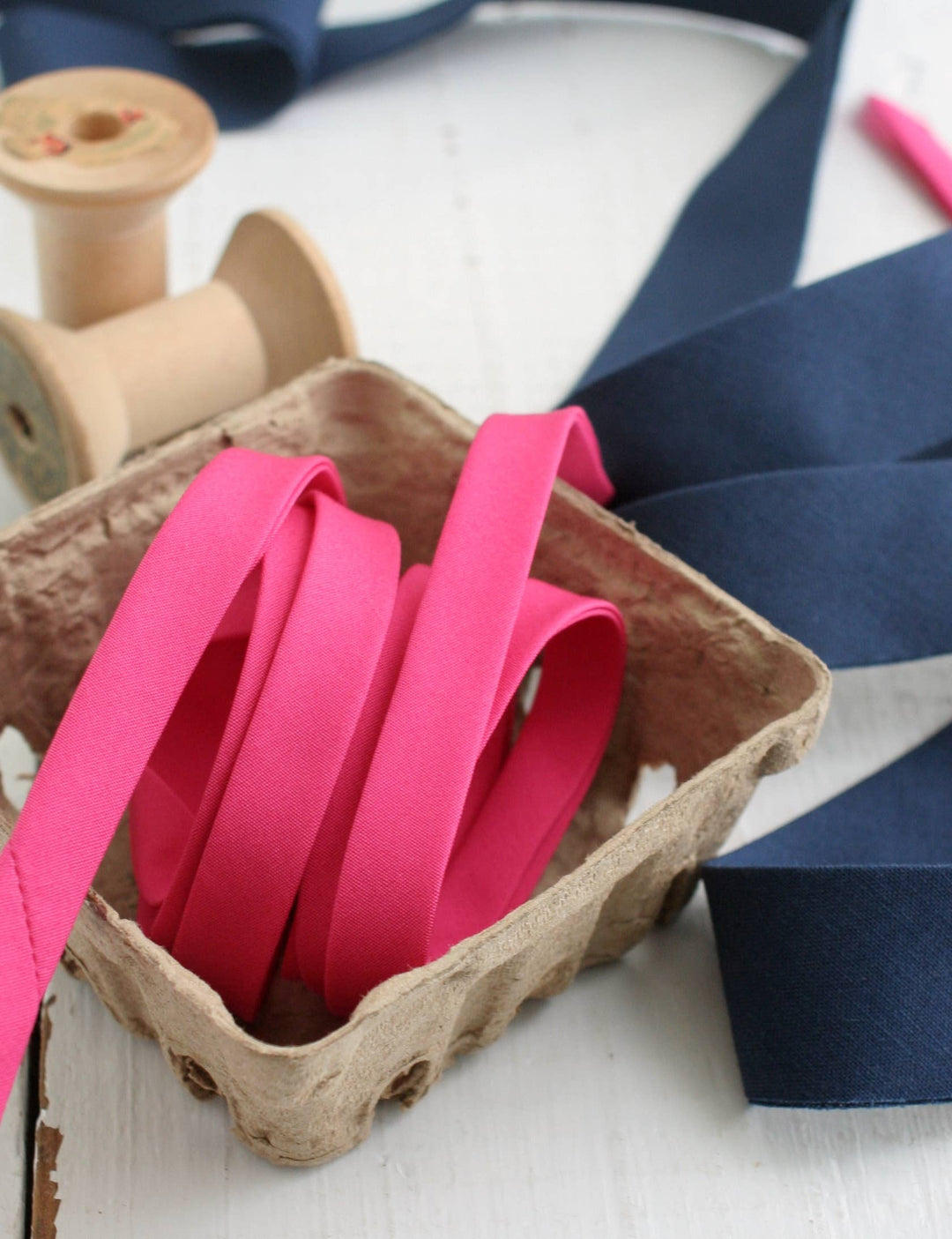 1/2" Double Fold Bias Binding - Cherry Lipstick