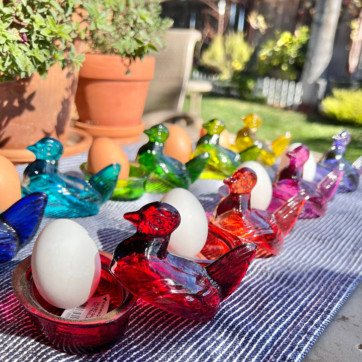 Nesting Hen Bowl - Fuschia