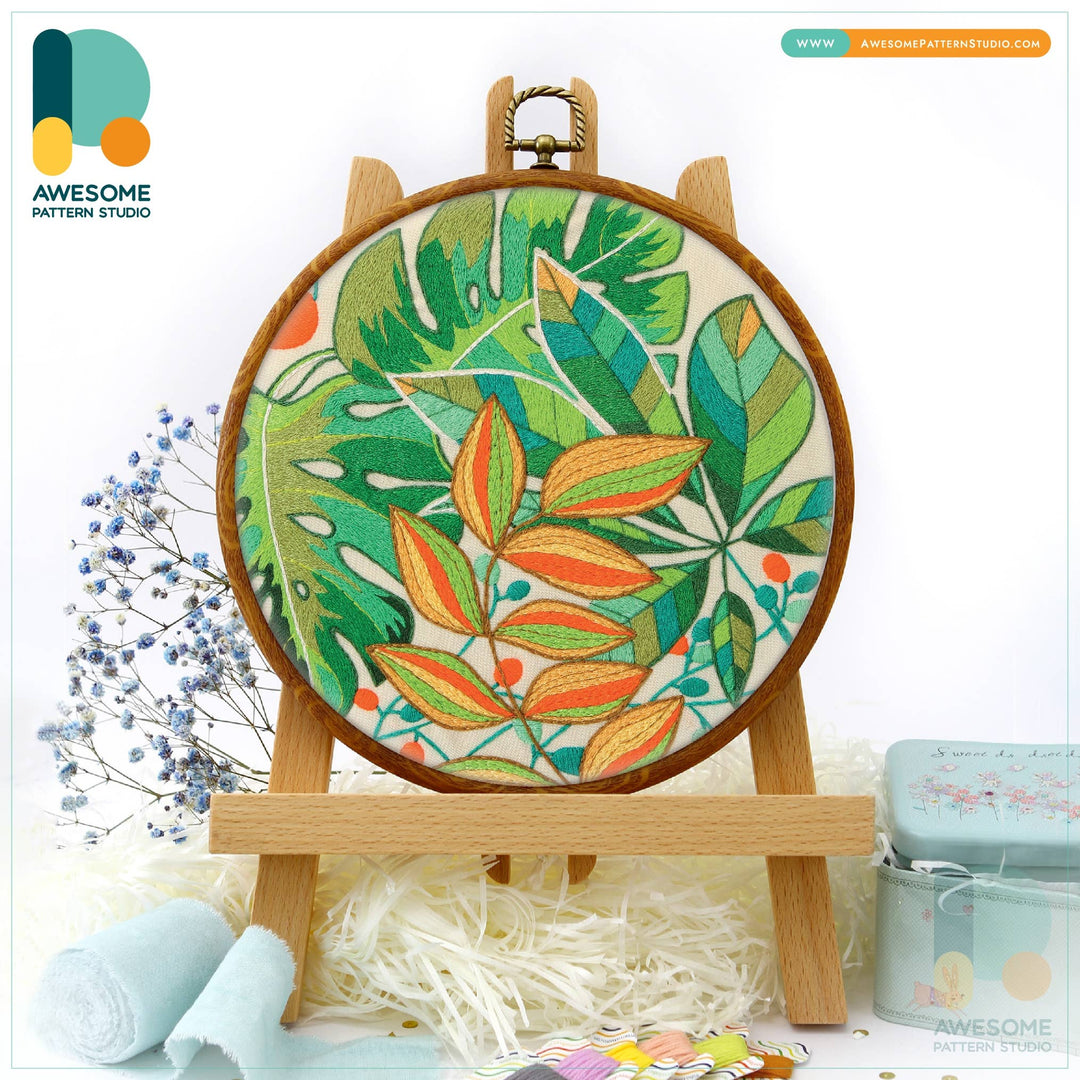 Monstera Embroidery Kit