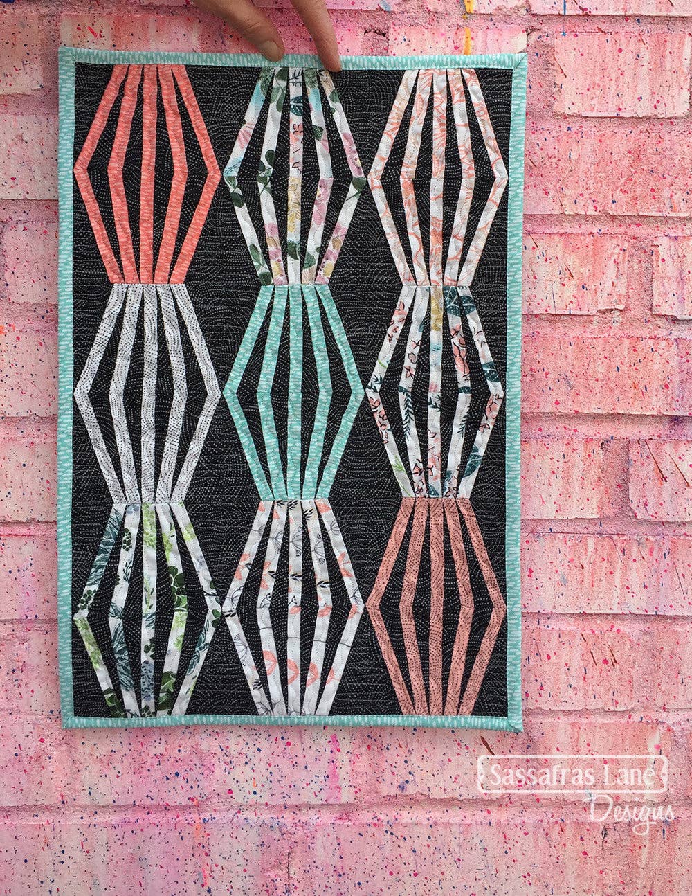 Mini Lantern Lane Quilt Pattern