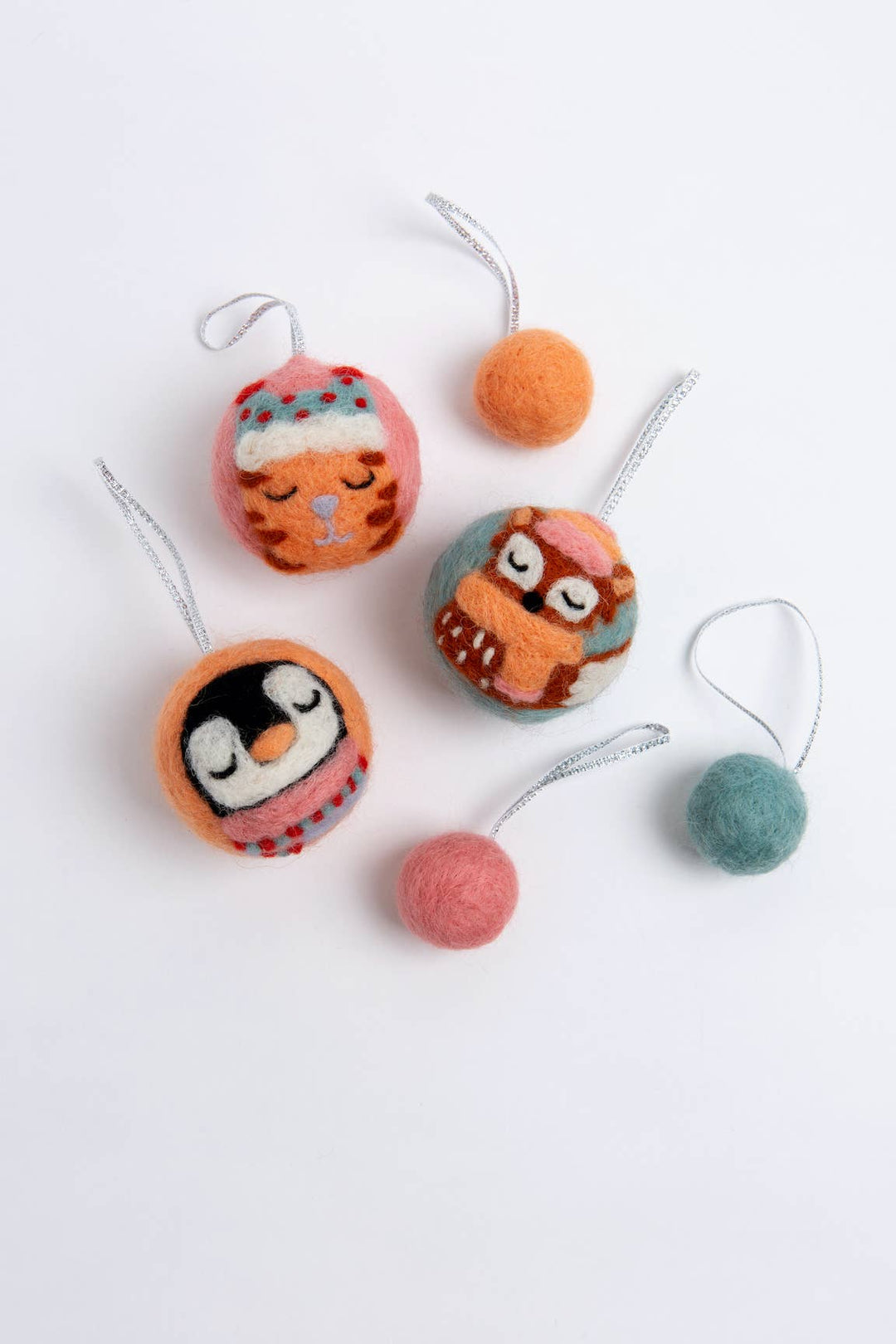 Animal Christmas Baubles Needle Felting Kit