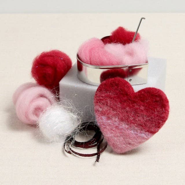 Heart Beginner Needle Felting Kit