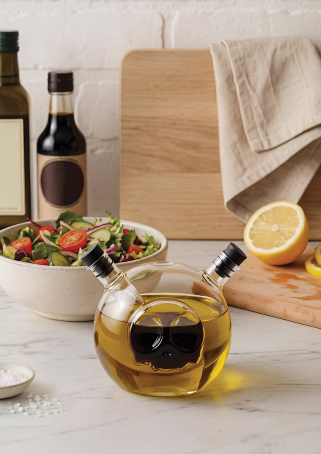 NEW Skully Oil and vinegar dispenser