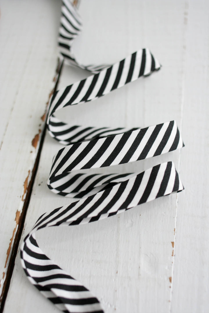1/2" Double Fold Bias Binding -  Black Stripe