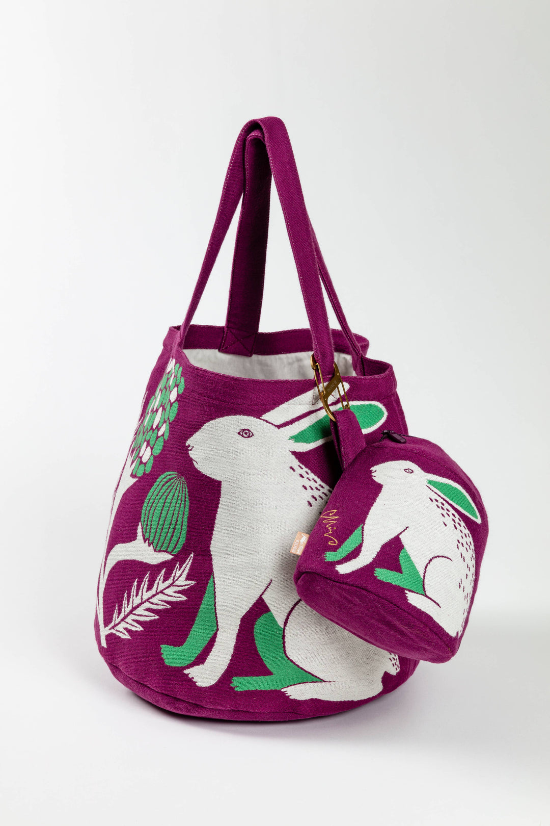 Gusseted Pouch – Rabbit