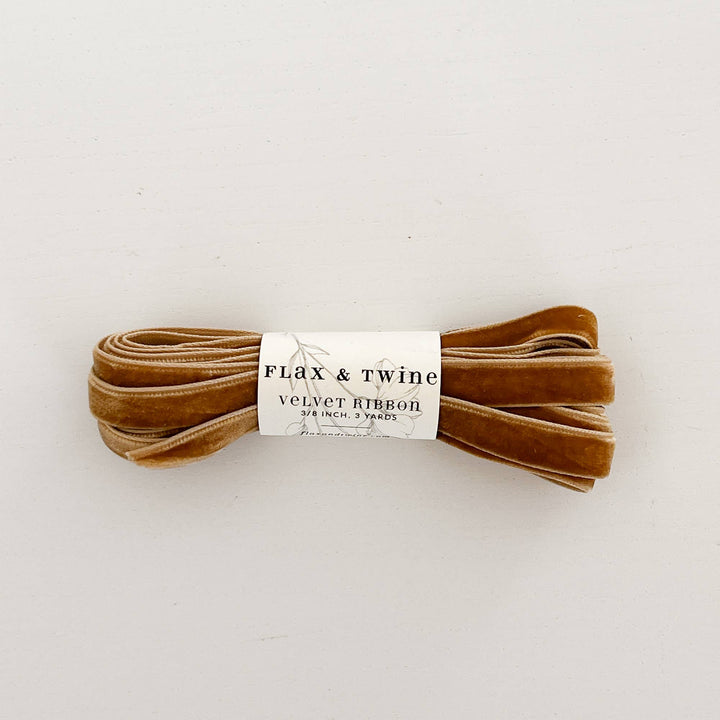 Holiday Wooly Wreath Ornament Kit