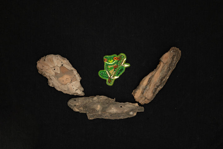 Bead Embroidery Kit: DIY Frog Brooch, Jewelry Making