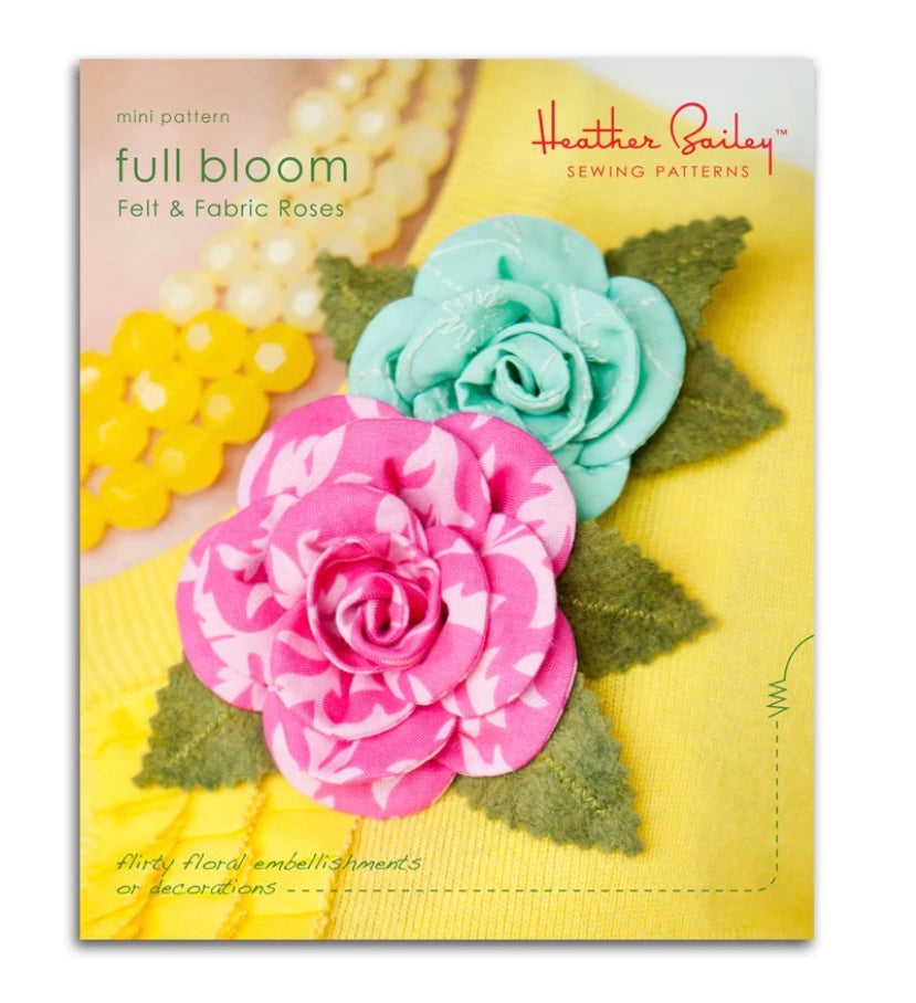 Full Bloom Felt &amp; Fabric Roses Pattern