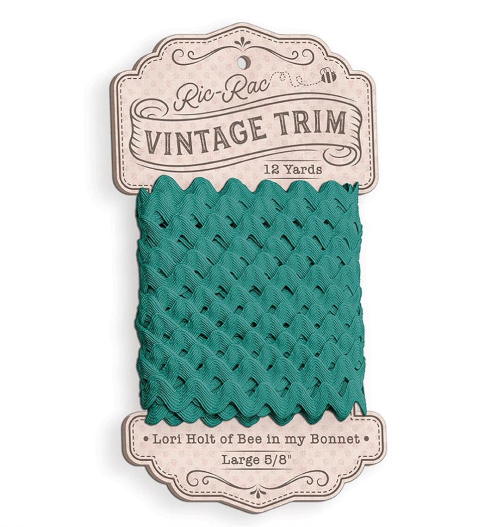 Vintage Trim Cozy Large