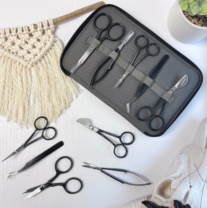 Famore's Black Embroidery Kit