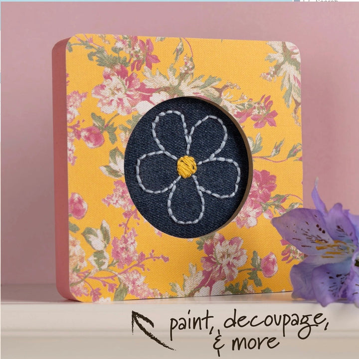 Bucilla Hoop Display 3" Square