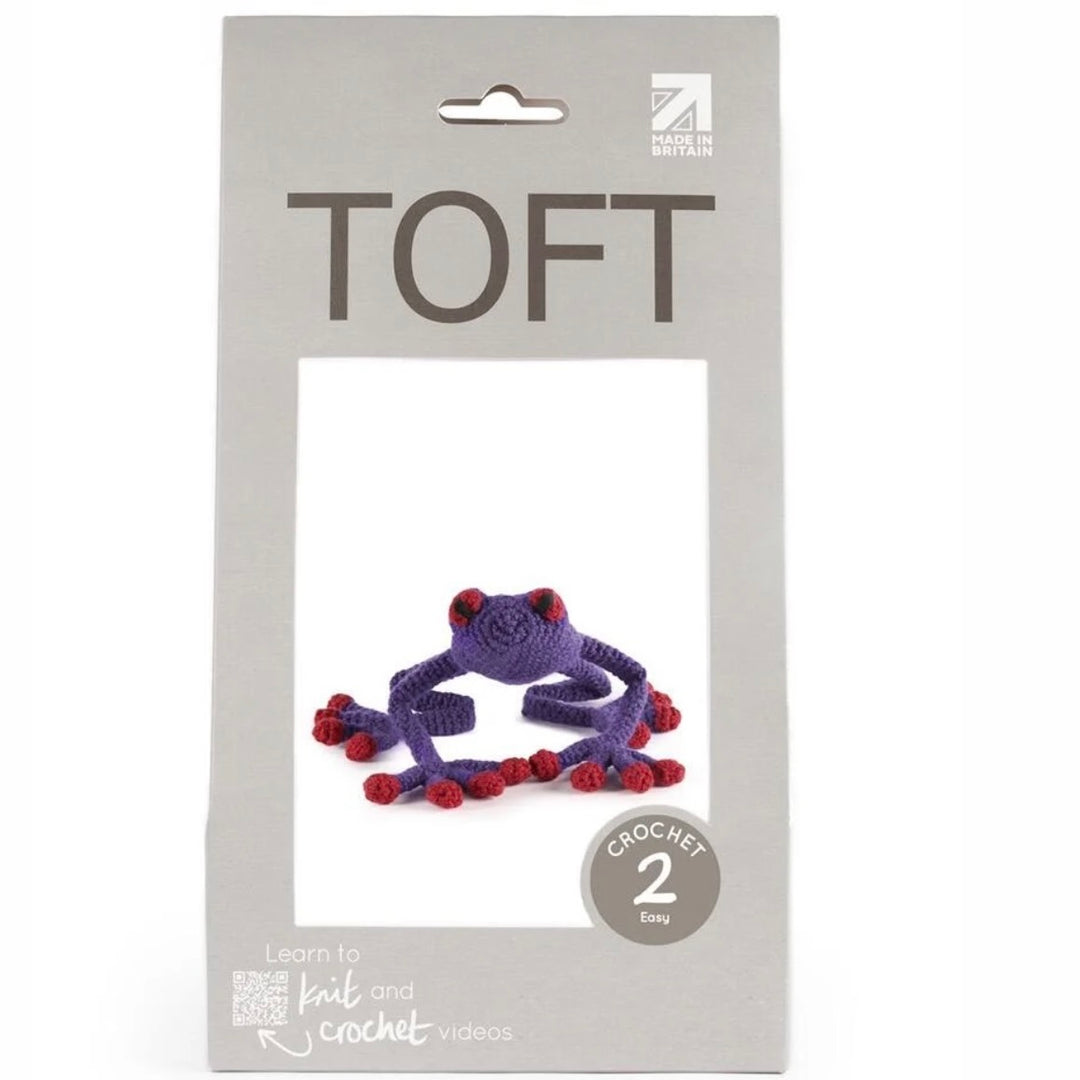 Gretchen the Tree Frog Crochet Kit