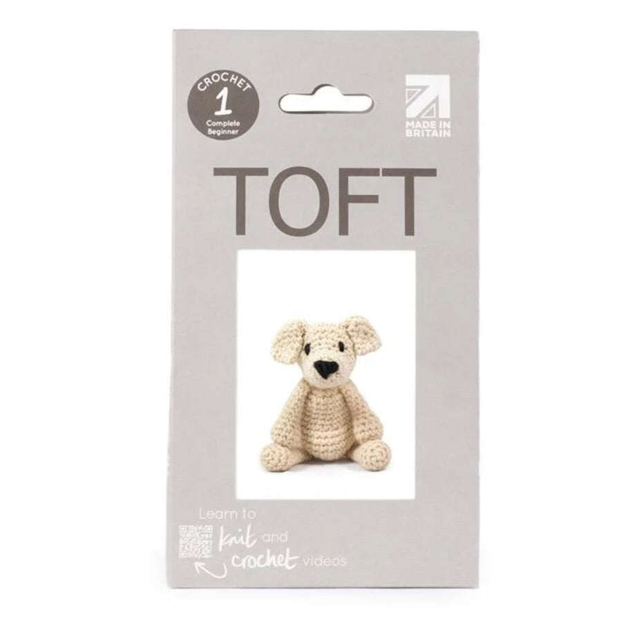 Mini Eleanor the Labrador Crochet Kit