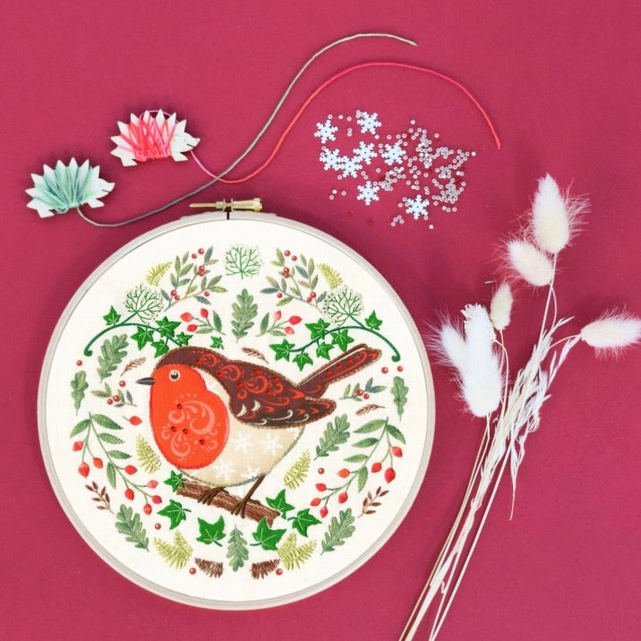 Folk Art Embroidery Kit - Robin