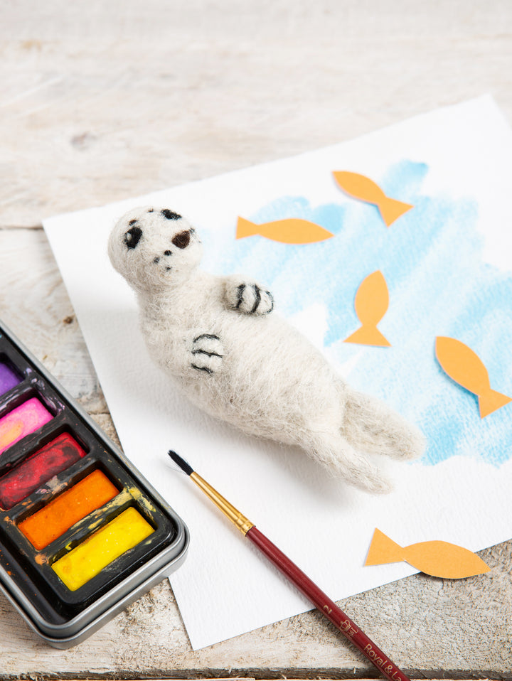 Seal Pup Mini Needle Felting Kit