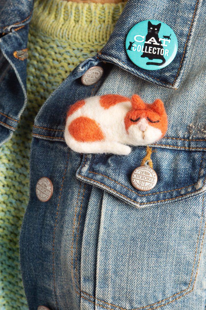 Cat Brooch Needle Felting Kit
