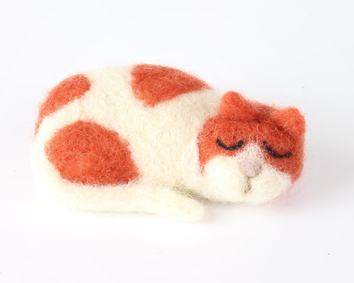 Cat Brooch Needle Felting Kit