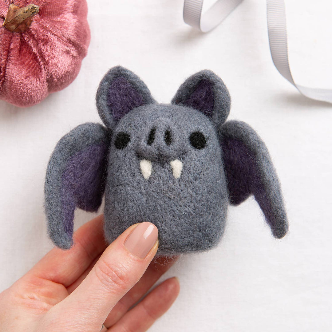 Halloween Bat Easy Needle Felting Kit