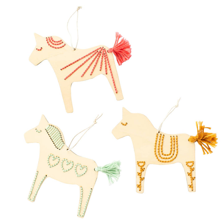 Dala Horses Embroidery Kit