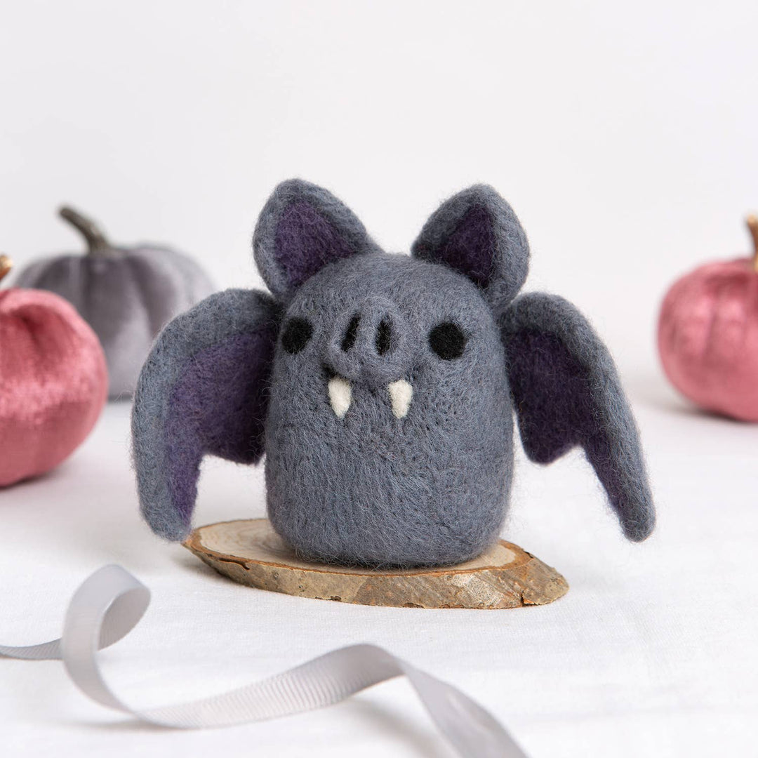 Halloween Bat Easy Needle Felting Kit